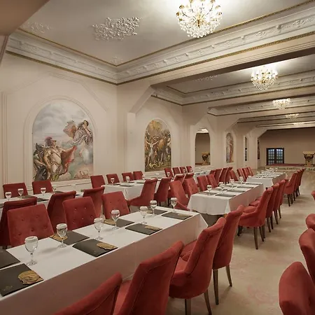 Otel Le Chateau Lambousa