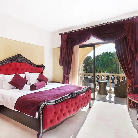 Le Chateau Lambousa ホテル 4*