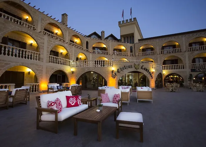Le Chateau Lambousa Отель 4*