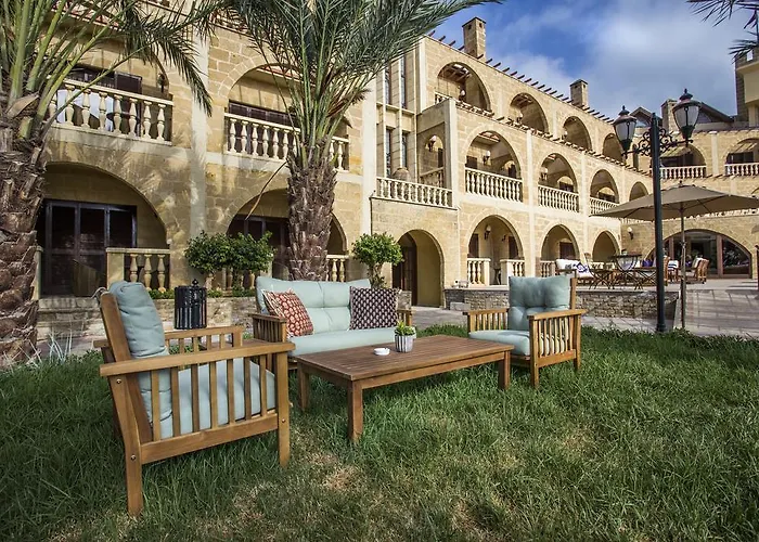 Le Chateau Lambousa 4* Лапитос