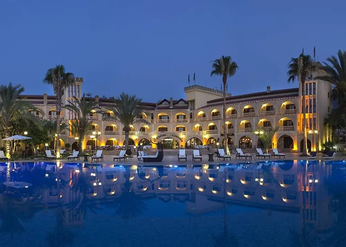 Le Chateau Lambousa Отель Лапитос