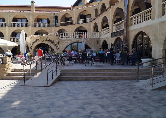 Le Chateau Lambousa Лапитос