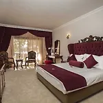 Le Chateau Lambousa Lapta