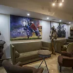 Hotel Le Chateau Lambousa