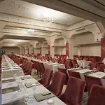 Le Chateau Lambousa Hotel Lapta