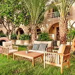 Le Chateau Lambousa Lapta