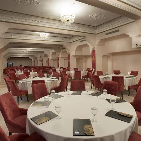 Le Chateau Lambousa Отель Лапитос