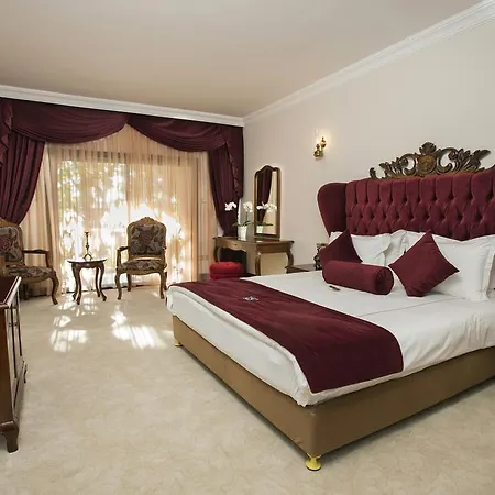 Отель Le Chateau Lambousa
