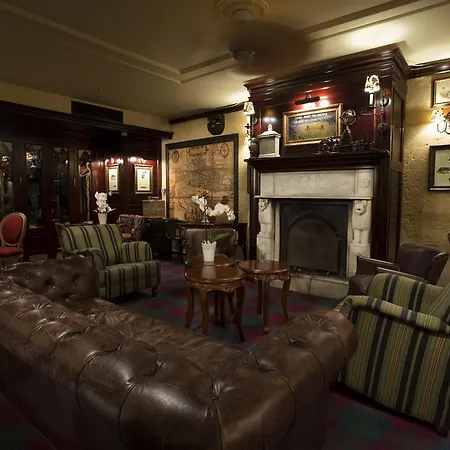 Hotel Le Chateau Lambousa 4*