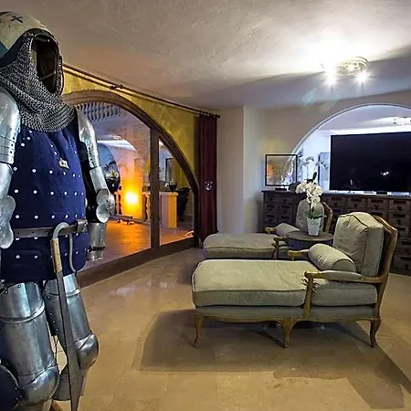 Le Chateau Lambousa 4*