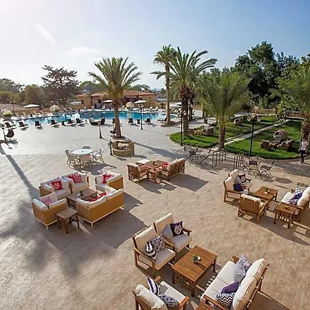 Hotel Le Chateau Lambousa Lapithos (Northern Cyprus)