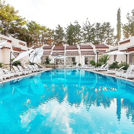 Le Chateau Lambousa 4*