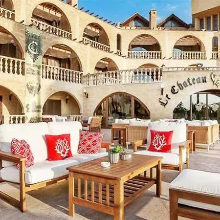 Le Chateau Lambousa Отель 4*